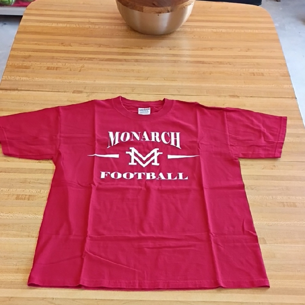 Gildan Red Monarch Football Graphic Tee - Men's Crew Neck Size M